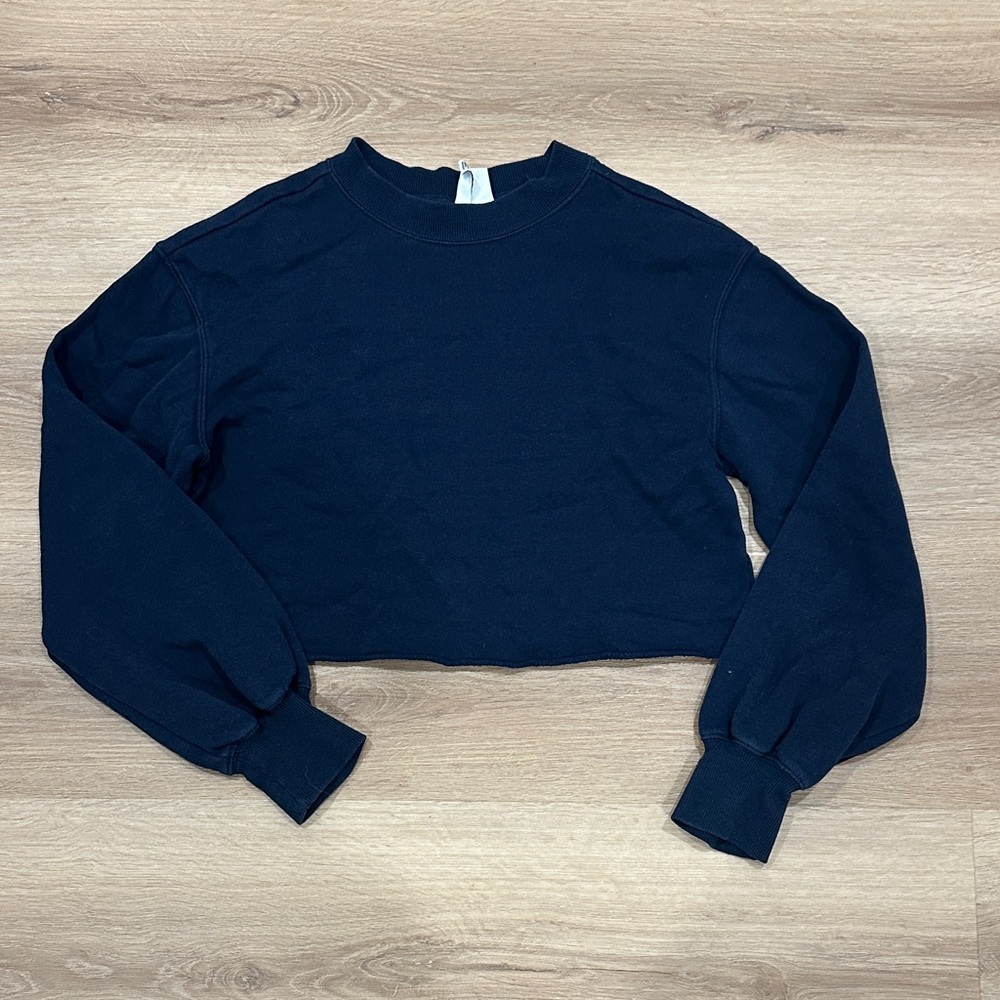H&M Navy Long Sleeve Crop Top
